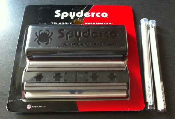 Набор для заточки ножей SPYDERCO Tri-Angle Sharpmaker 204 MF