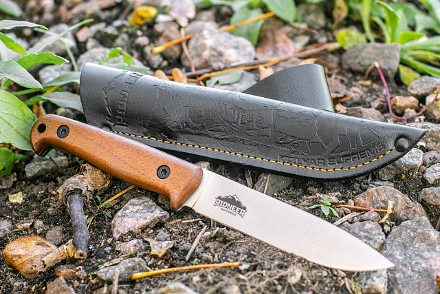 Нож Kizlyar Supreme Pioneer AUS-8 StoneWash Орех