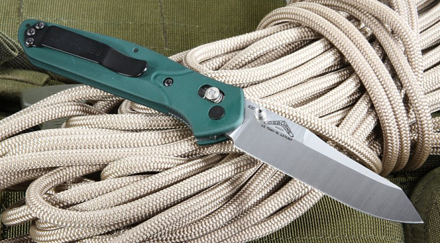 Нож Benchmade BM940 Osborne