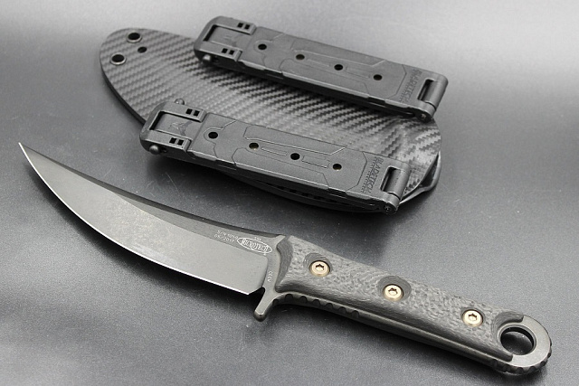 Нож Microtech Borka SBK 200-1DLC с фиксированным клинком.