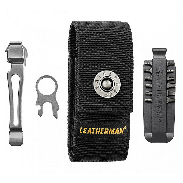 Мультитул Leatherman Charge Plus (арт. 832516) с нейлоновым чехлом.