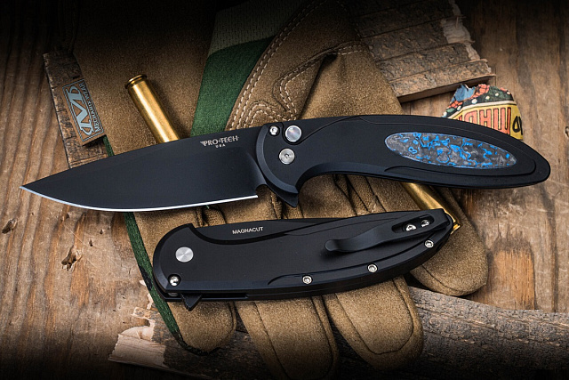 Нож Protech CF2103-LTD TC Blue (Сталь Magnacut)