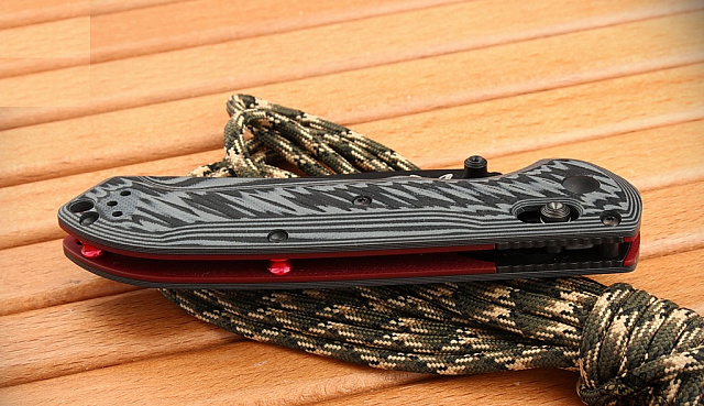 Складной нож Benchmade 560BK-1 FREEK