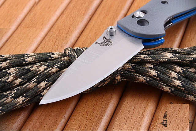 Нож Benchmade BM556-1 Mini Griptilian