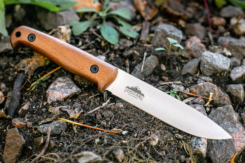 Нож Kizlyar Supreme Pioneer AUS-8 StoneWash Орех