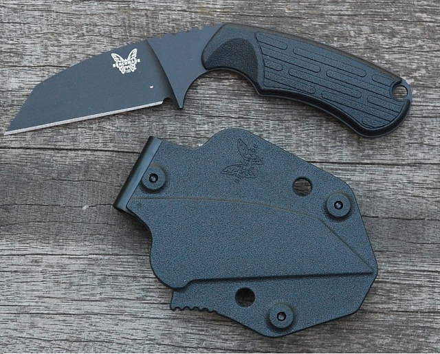 Нож Benchmade 125BK Azeria